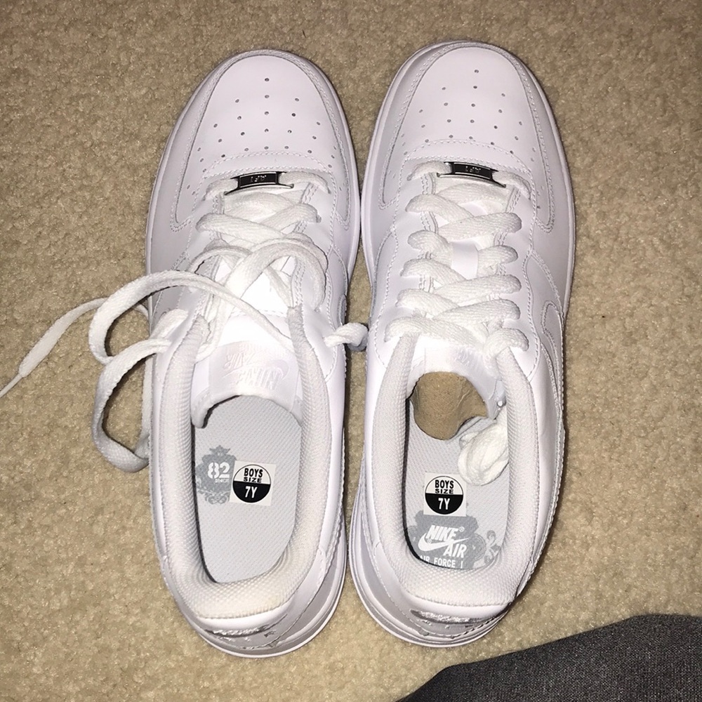 BRAND NEW NIKE AIR FORCE 1/ones